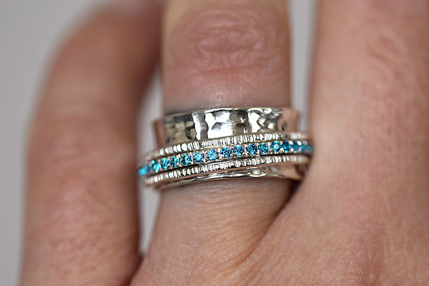 Neon Apatite Full Eternity Spinner Ring Worn