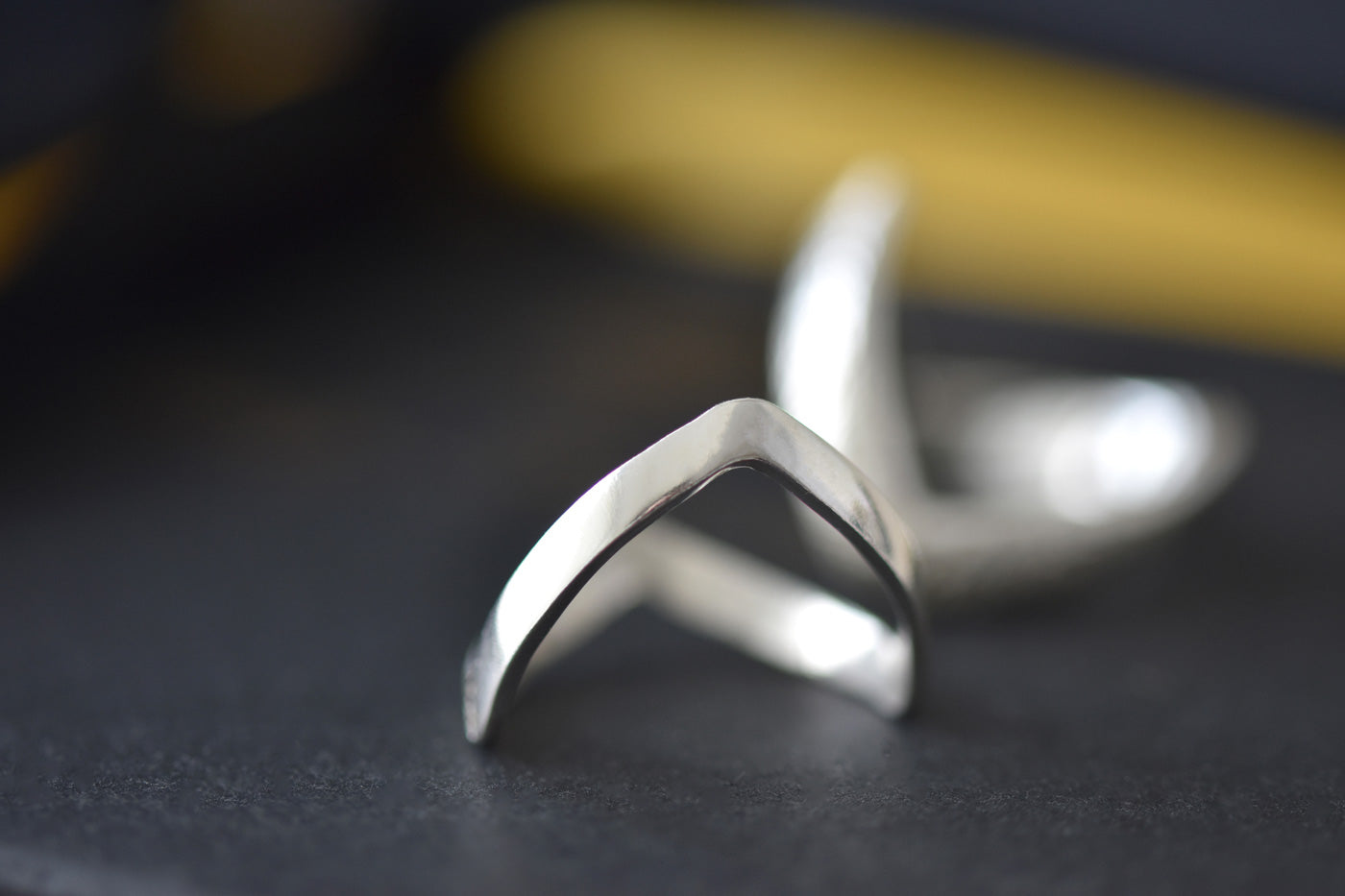 The V Ring Plain Close Up